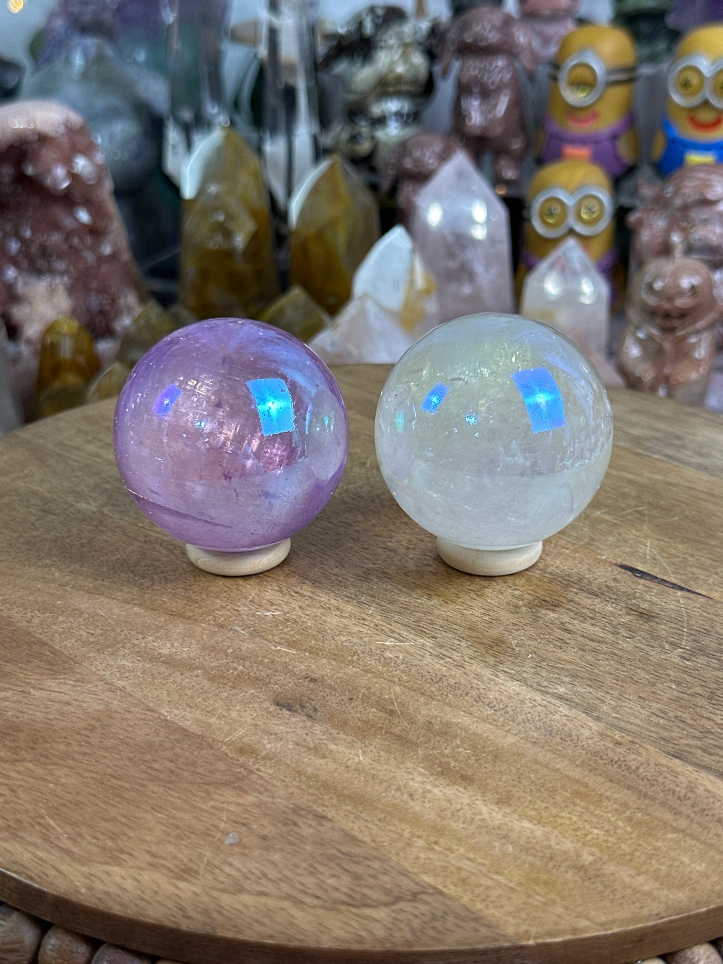 Clumsy.kitty.crystals