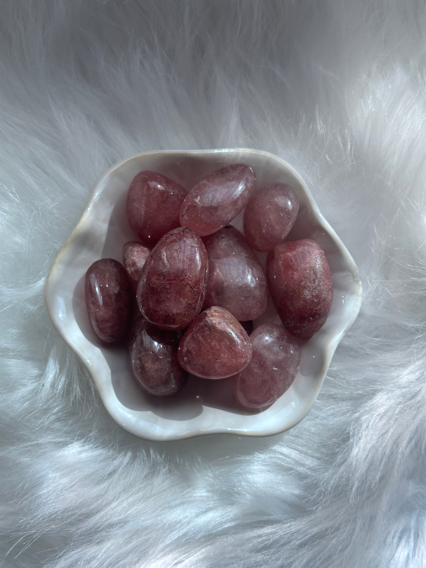 Strawberry Quartz Tumble Crystal